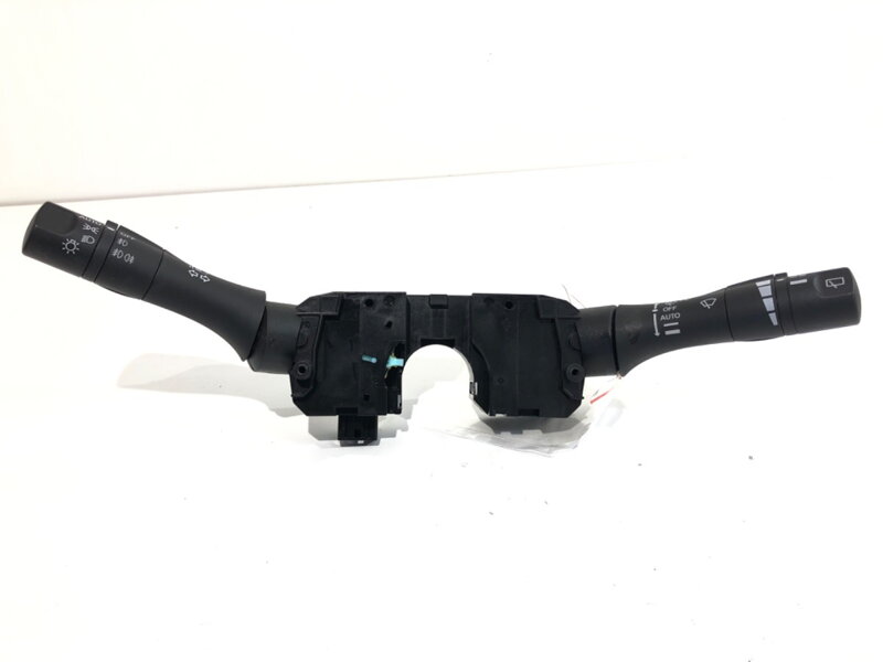 Přepínač sdružený Nissan Leaf (ZE0) 2010 - 2022