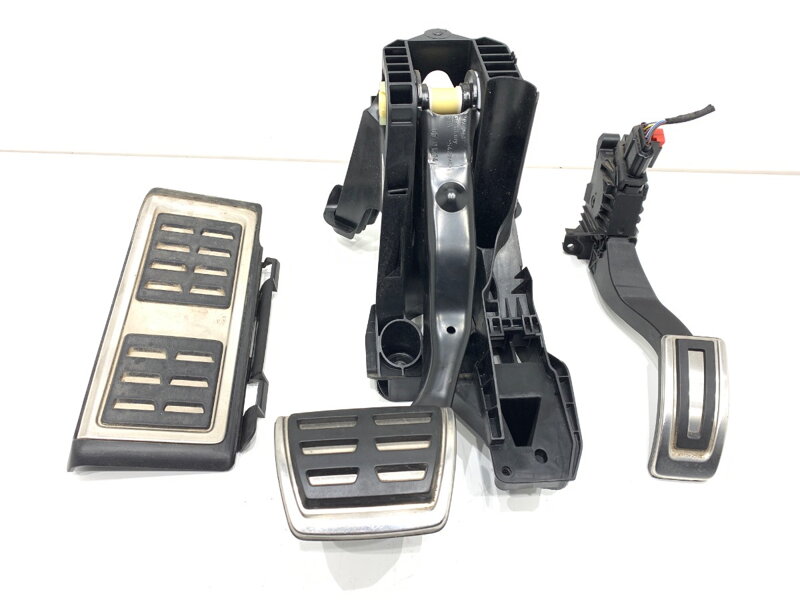 Pedály automat sada VW Golf VII (5G1, BQ1, BE1, BE2) 2012 - 2022 5Q1723058AC