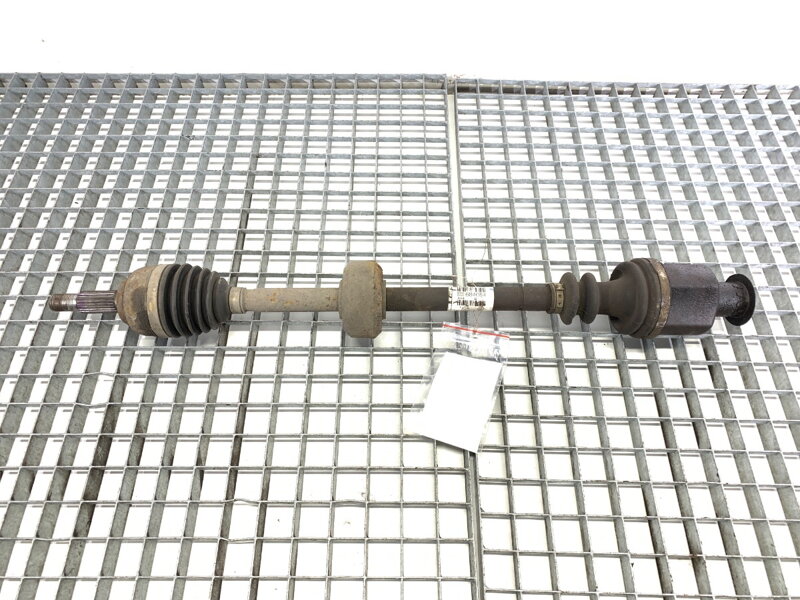 Poloosa pravá přední Renault Twingo II (CN0_) 2007 - 2022 8200684084