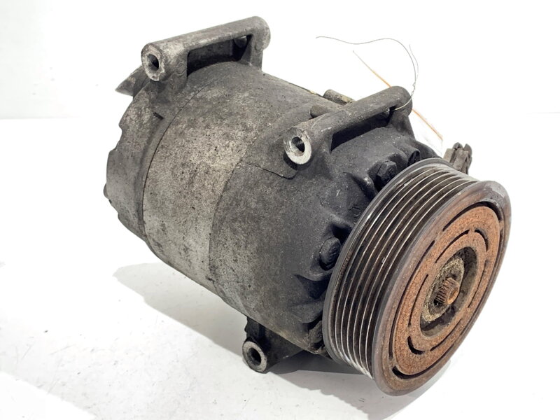 Kompresor klimatizace Renault Espace IV (JK0/1_) 2002 - 2022 8200067915