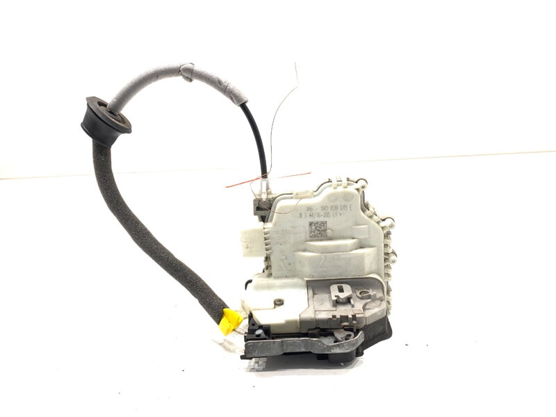 Zámek dveří levý zadní Audi A4 B9 Avant (8W5, 8WD) 2015 - 2025 8X0839015E