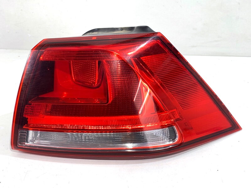 Světlo pravé zadní VW Golf VII (5G1, BQ1, BE1, BE2) 2012 - 2022 5G0945096M