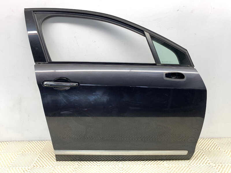 Dveře pravé přední Citroen C5 III Break (RW_) 2008 - 2022 EEH
