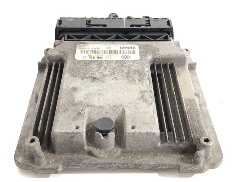 Řídicí jednotka motoru VW Touran (1T1, 1T2) 2003 - 2010 03G906016CD