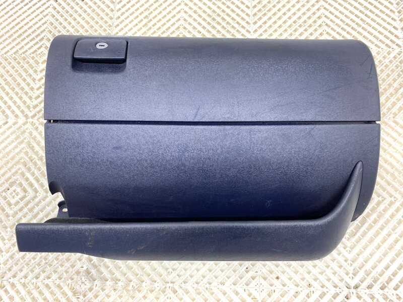 Odkládací schránka spolujezdce Audi A3 (8L1) 1996 - 2006