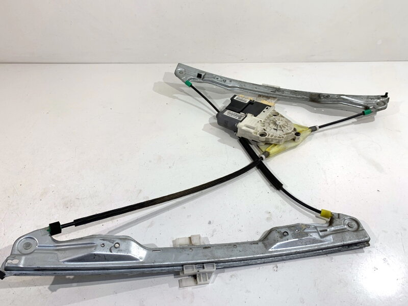 Stahovačka okna levá přední Citroen C5 II (RC_) 2004 - 2022 9681597380