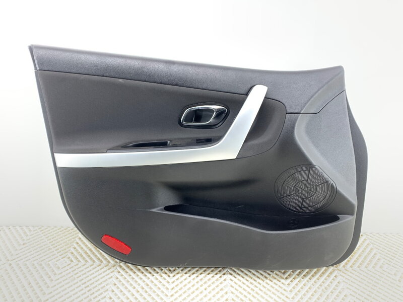 Tapecírung dveří levý přední KIA CEE ' D (JD) 2012 - 2018