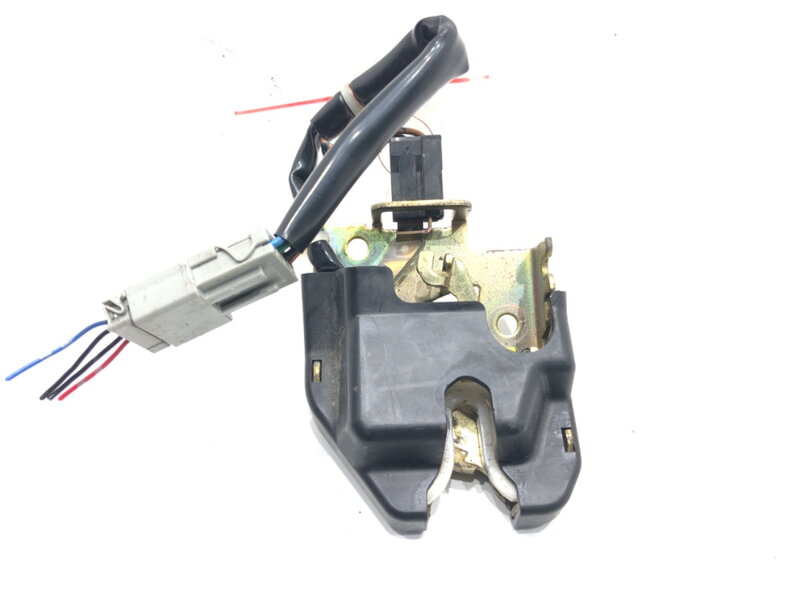 Zámek víka kufru zadní Honda Civic VII Sedan (ES, ET) 2000 - 2006