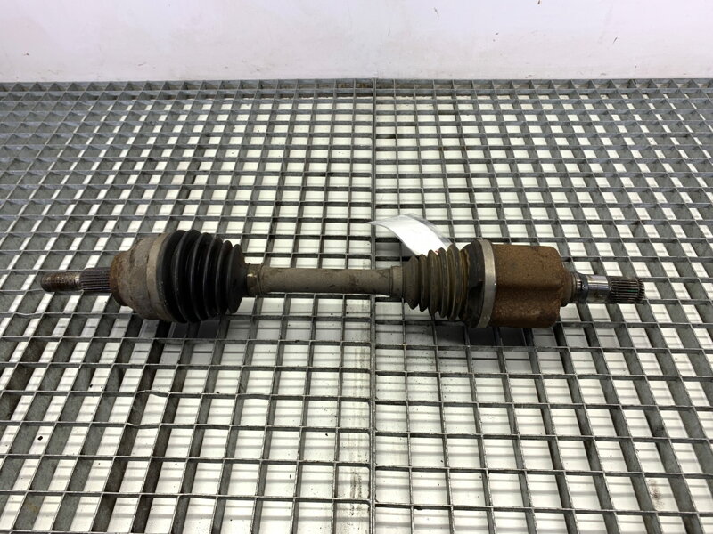 Poloosa levá přední Ford Transit Connect (MPV) 2013 - 2022