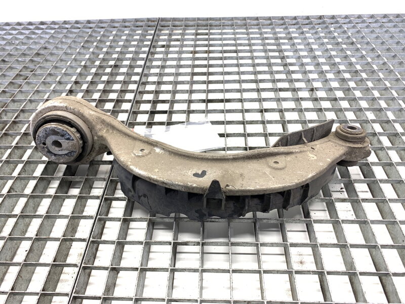 Rameno levé přední Jaguar XF II (X260) 2015 - 2022 GX73-3C256