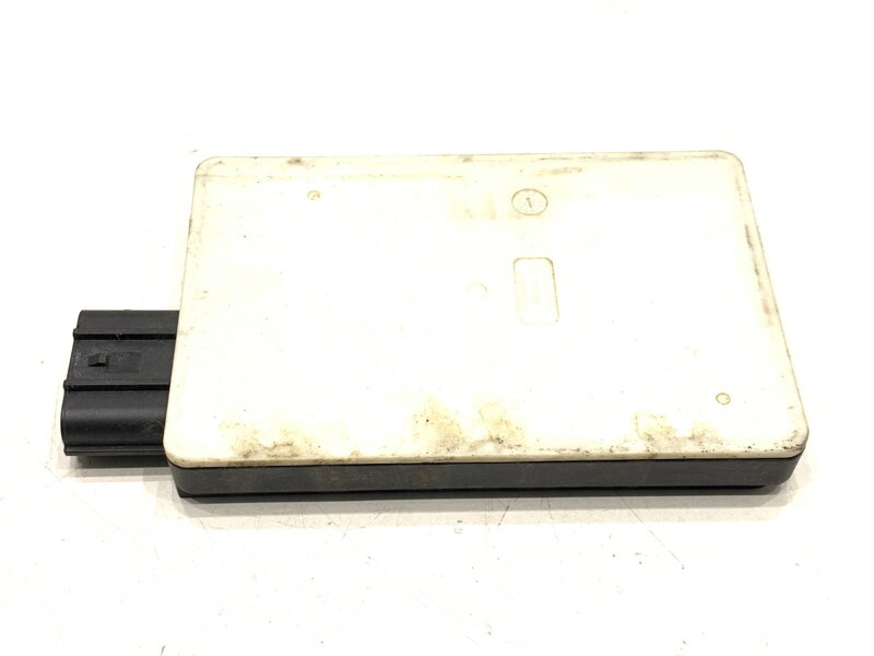 Čidlo mrtvého pole Jeep Cherokee (KL) 2013 - 2022 68307162AF