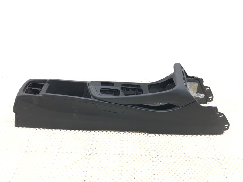 Tunel středový BMW X2 (F39) 2017 - 2022