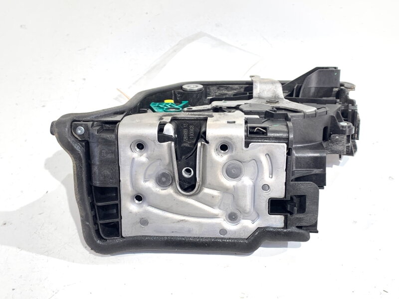 Zámek dveří levý zadní BMW X2 (F39) 2017 - 2022 7281939