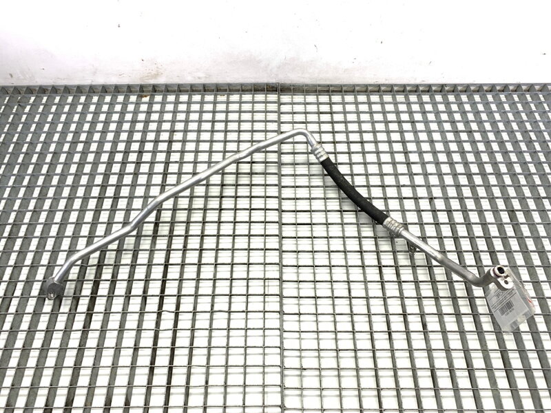 Hadice klimatizace BMW X2 (F39) 2017 - 2022 6832950