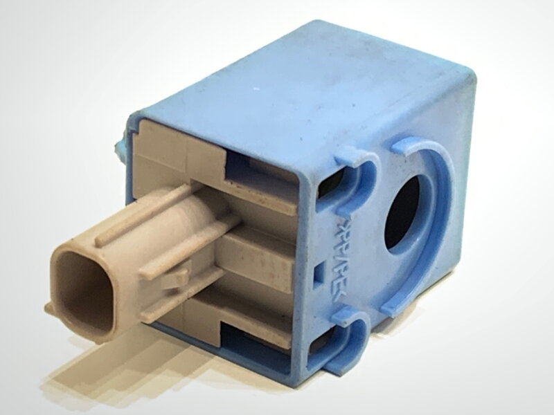 Relé Toyota Auris Kombi (_E18_) 2013 - 2018 89343-12020