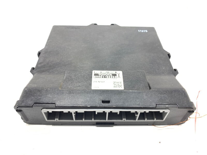 Modul řídicí jednotka Toyota Auris Kombi (_E18_) 2013 - 2018 89981-02060