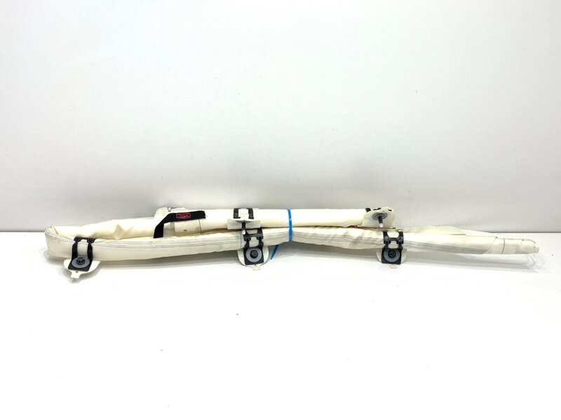 Hlavový airbag vzduchový pravý Volvo V40 Liftback (525, 526) 2012 - 2022 31291327