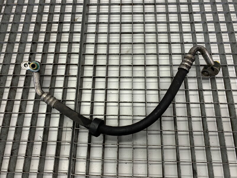 Hadice klimatizace VW Touareg (7LA, 7L6, 7L7) 2002 - 2013 7L0820721E