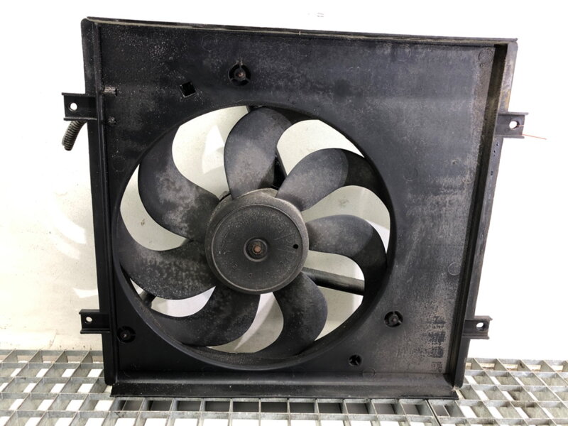 Ventilátor chladiče VW FOX Liftback (5Z1, 5Z3, 5Z4) 2003 - 2015 6Q0121207E