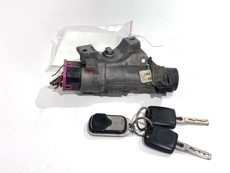 Spínací skříňka Skoda Roomster Praktik (5J) 2007 - 2015 4B0905851C