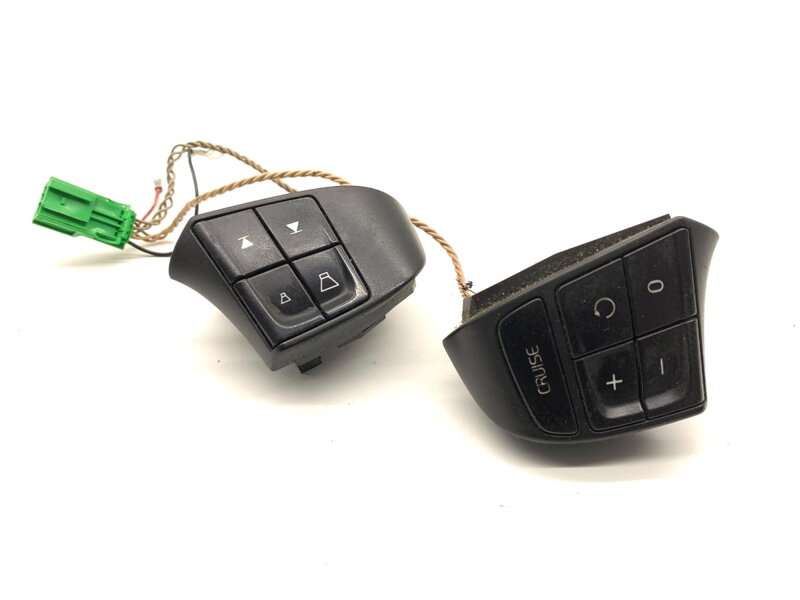 Přepínače volantu Volvo V50 (545) 2003 - 2012 30710725 30710722