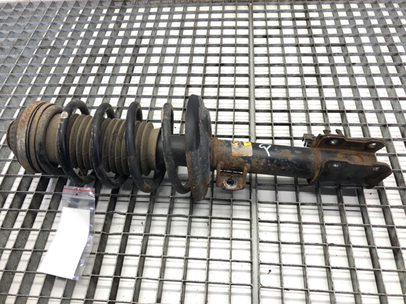 Tlumič pravý přední S pružinou Opel Zafira / Zafira Family B (A05) 2005 - 2019