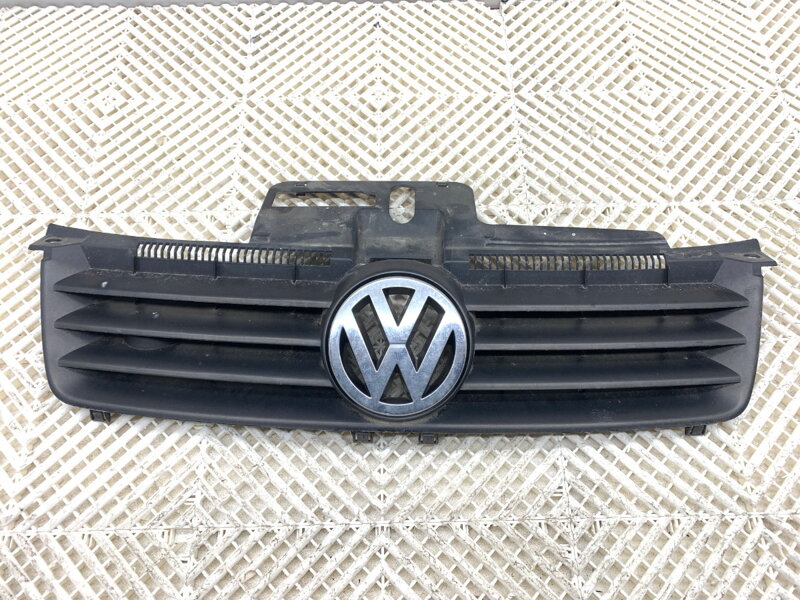 Maska chladiče grill VW Polo (9N_, 9A_) 2001 - 2014 1J5853601 6Q0853653C