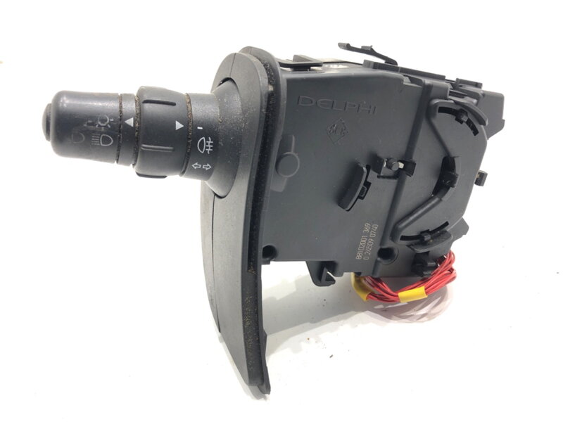 Přepínač směrovek Renault Kangoo / Grand Kangoo II (KW0/1_) 2008 - 2022 88102001