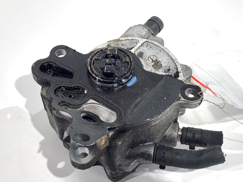 Čerpadlo podtlak VW Golf V (1K1) 2003 - 2010 03G145209