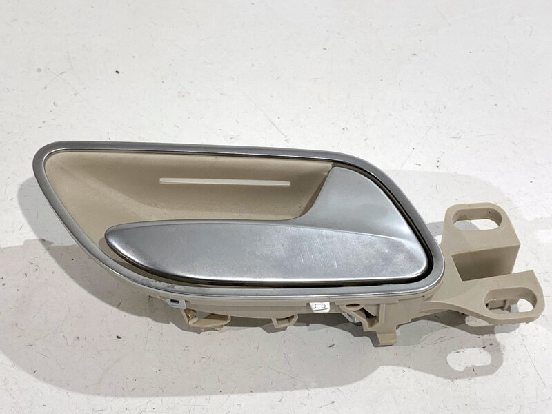 Klika vnitřní pravá přední Mercedes-benz GLE (V167) 2018 - A1677600200