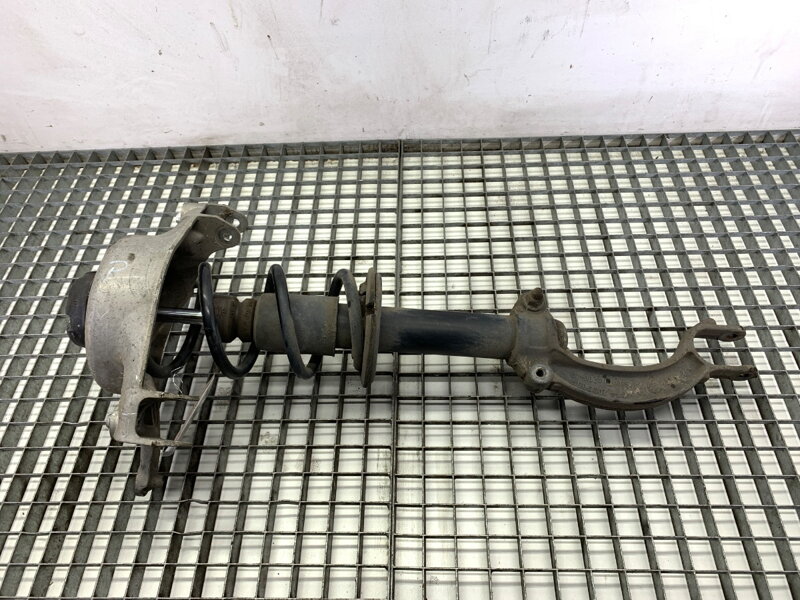 Tlumič pravý přední S pružinou Audi A4 B8 (8K2) 2007 - 2015