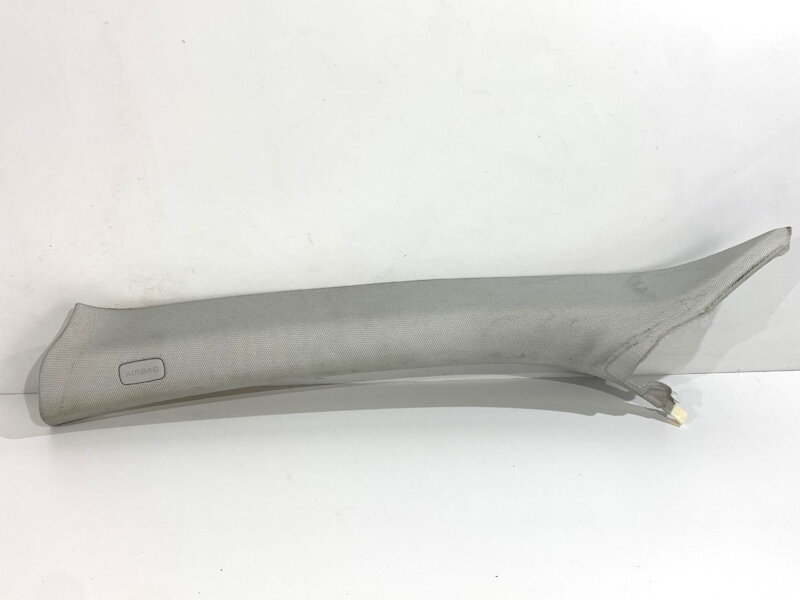 Kryt sloupku levý přední Audi A4 B8 (8K2) 2007 - 2015 8K0867233