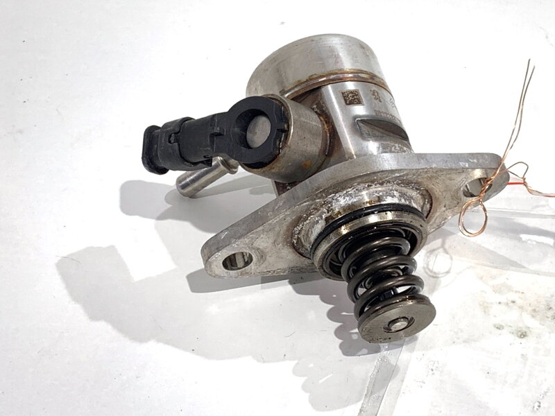 Čerpadlo vysokého tlaku Peugeot 308 SW III (FC_, FJ_, FR_, F4_) 2021 - 2022 9812133780