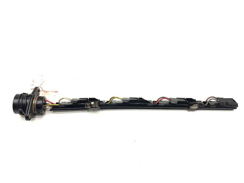 Lišta elektrická pompowtrysków VW Golf V Variant (1K5) 2007 - 2009 038971600