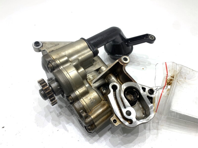 Čerpadlo oleje VW CC B7 (358) 2011 - 2016 CBF 06J115106AB