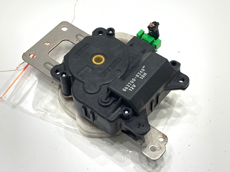Motor radiátoru topení Honda Cr-v III (RE_) 2006 - 2022 063700-8340