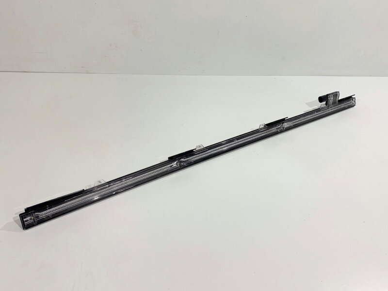 Světlo osvětlení prahu přední levé zadní Mercedes-benz GLE (V167) 2018 - A1679066502