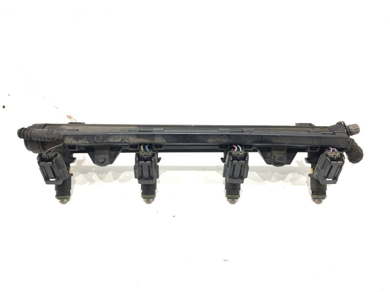 Vstřikovací rampa Seat Ibiza IV (6J5, 6P1) 2008 - 2017 036906031AG