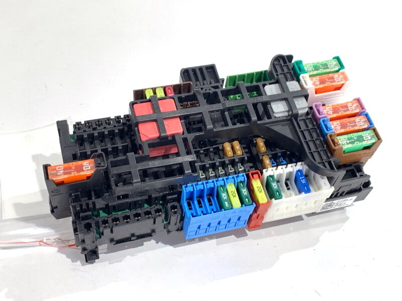 Pojistková skříňka Mercedes-benz GLE (V167) 2018 - A1679063103