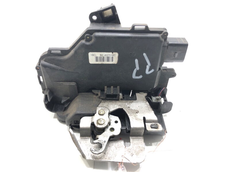 Zámek dveří pravý přední Audi A4 B6 (8E2) 2000 - 2005 8E1837016C