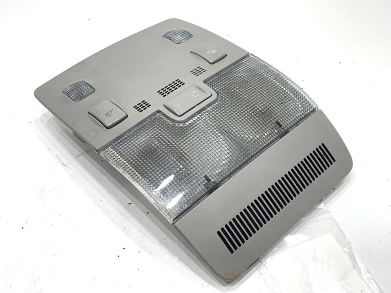 Stropní světlo Audi A4 B6 (8E2) 2000 - 2005 8E0947135A