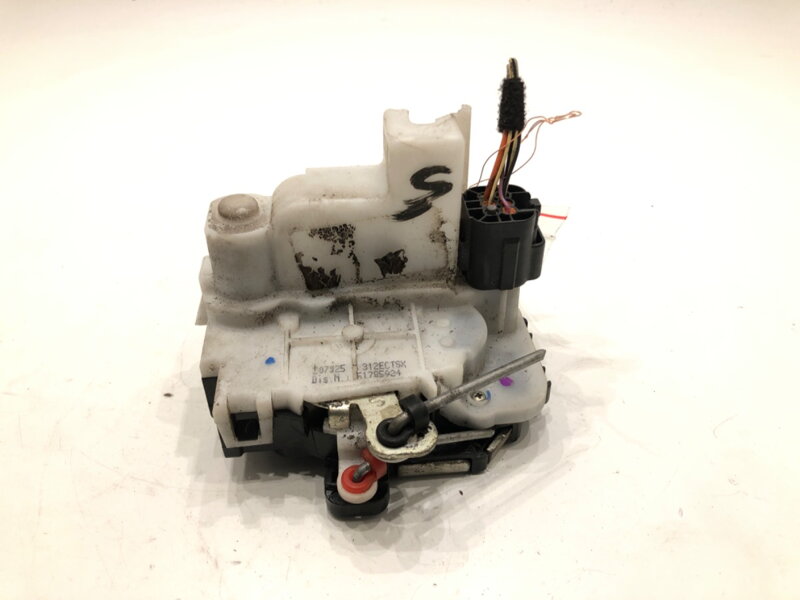 Zámek dveří levý přední Fiat 500 (312_) 2007 - 2022 51785924