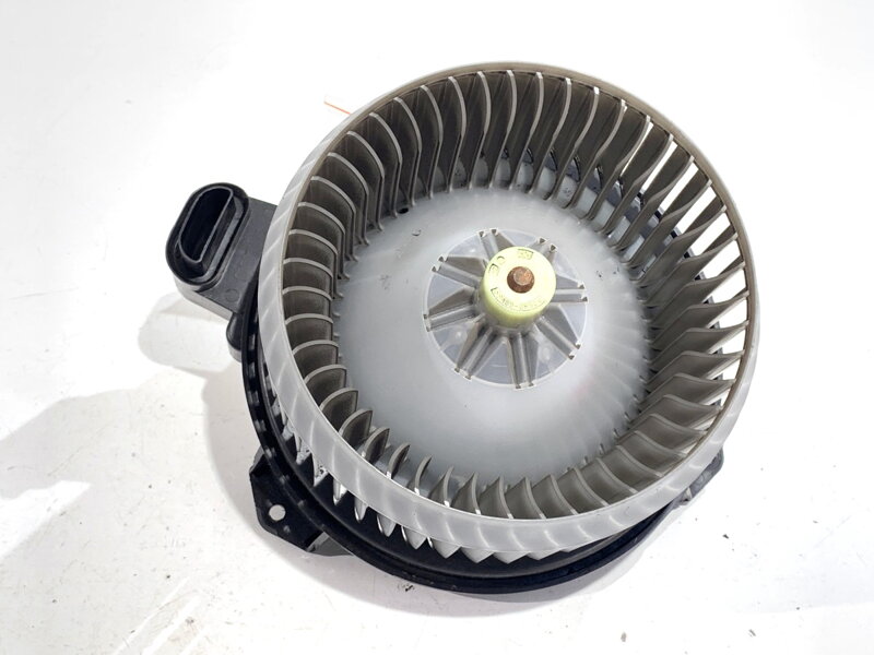 Ventilátor topení Toyota Auris (_E18_) 2012 - 2018 AV272700-8084
