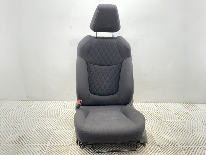 Sedadlo levé přední Toyota Corolla Sedan (_E21_) 2019 - 2022