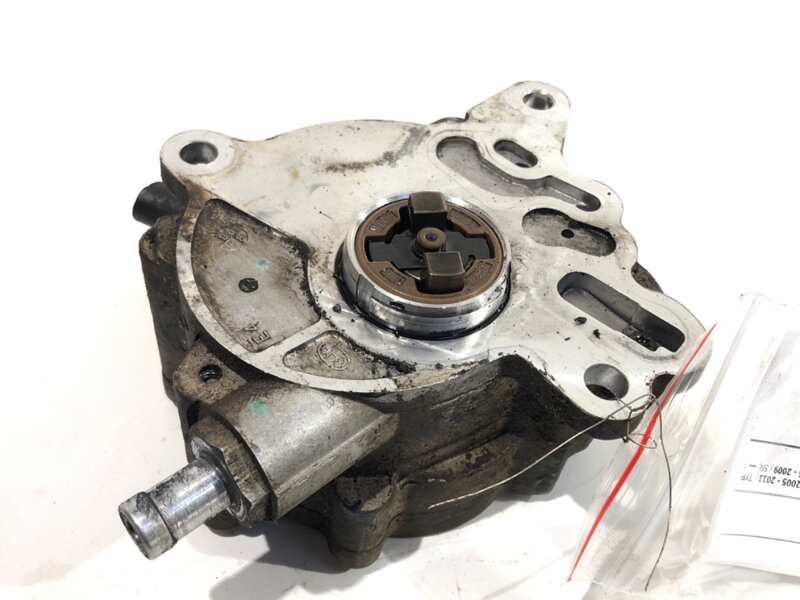 Čerpadlo podtlak VW Passat B6 Variant (3C5) 2005 - 2011 03G145209C