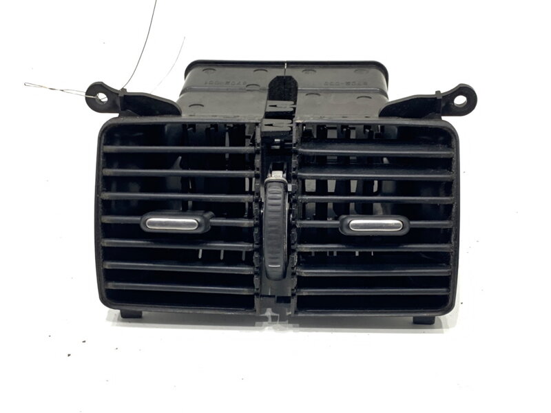 Mřížka ventilace zadní VW Passat B6 Variant (3C5) 2005 - 2011