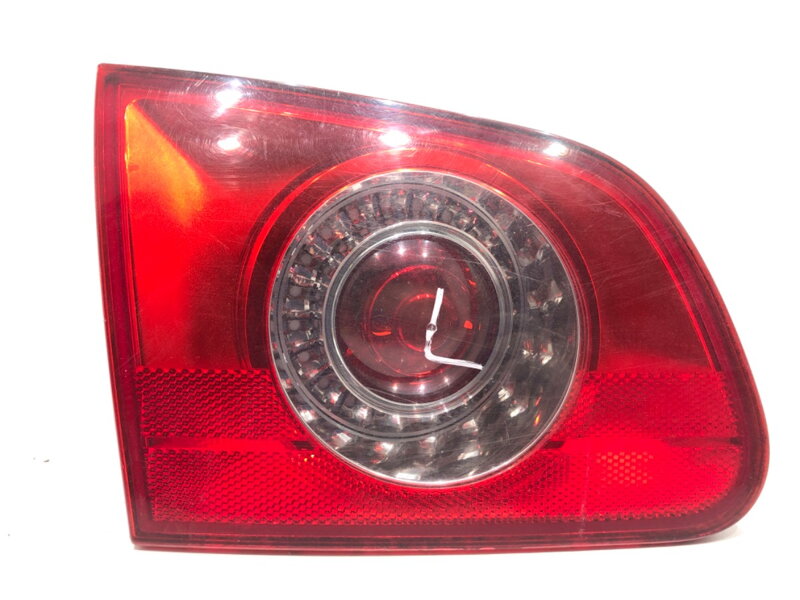 Světlo zadní levé vnitřní VW Passat B6 Variant (3C5) 2005 - 2011 3C9945093