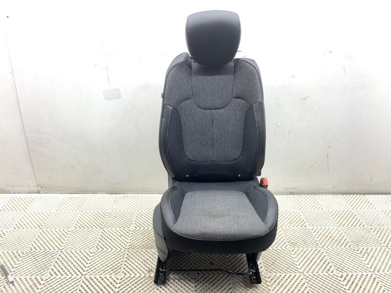 Sedadlo pravé přední Renault Captur I (J5_, H5_) 2013 - 2022