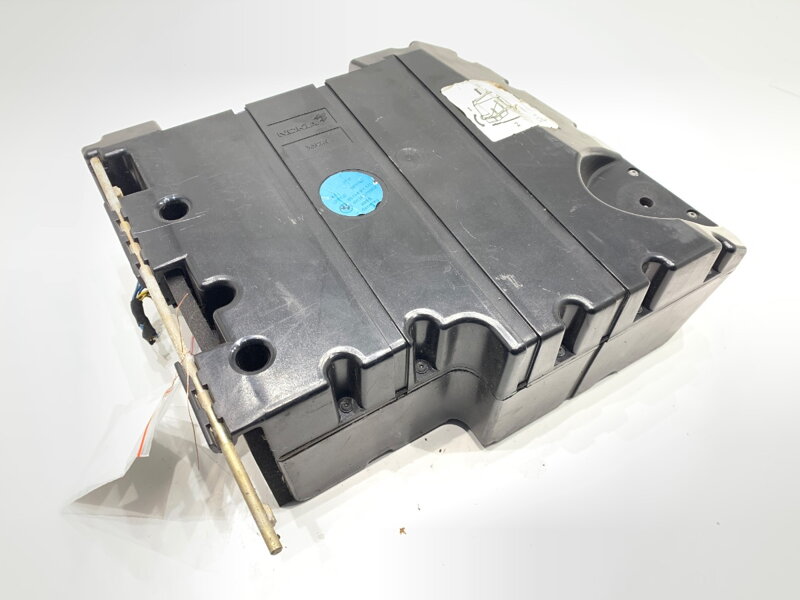 Subwoofer BMW 5 (E39) 1995 - 2003 6910371