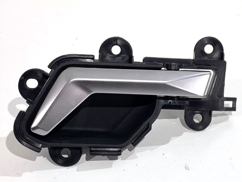 Klika vnitřní levá zadní Ssangyong Torres (J100) 2022-